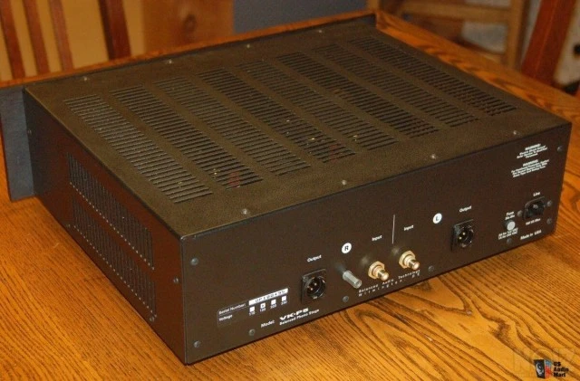 Λαμπάτο  Phono Stage  BAT  VK - P 5   MM