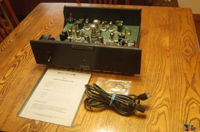 Λαμπάτο  Phono Stage  BAT  VK - P 5   MM