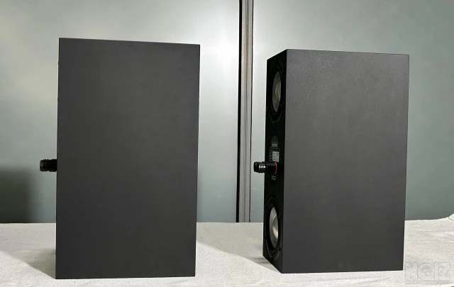 Amphion Two15