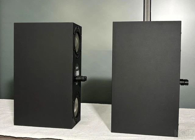 Amphion Two15