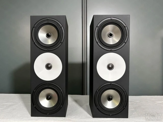 Amphion Two18