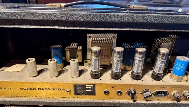 Marshall Super Bass 100W – 1979