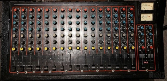 Dynamix 216 Analogue 16 Channel Mixer