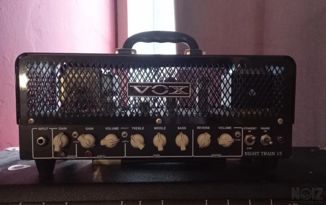 Vox night train NT15H G2 + flight case