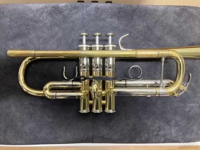 Τρομπέτα Yamaha YTR-8445