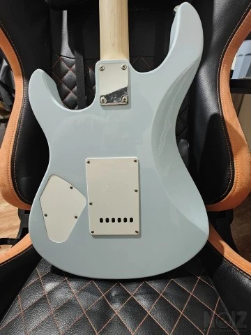Yamaha Pacifica 112VM