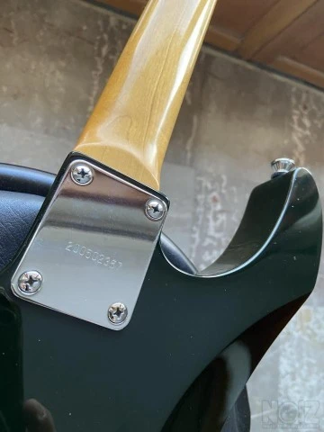 Jackson JS20 Dinky με DiMarzio DP159 bri