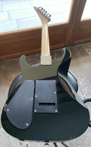 Jackson JS20 Dinky με DiMarzio DP159 bri