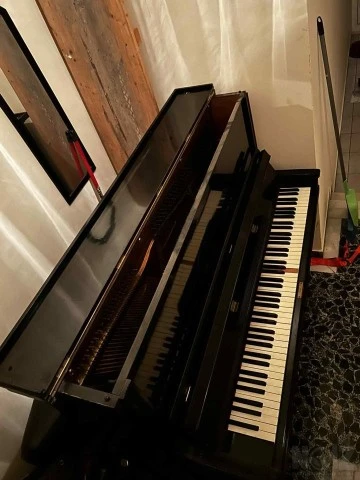 Piano W. Hartmann Berlin