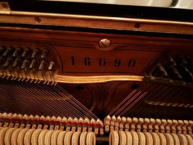Piano W. Hartmann Berlin