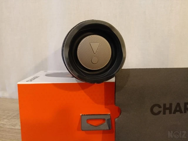 JBL Charge 4 Portable Waterproof Bluetoo