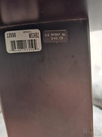 Ultimate Support MS-36B2 monitor stands