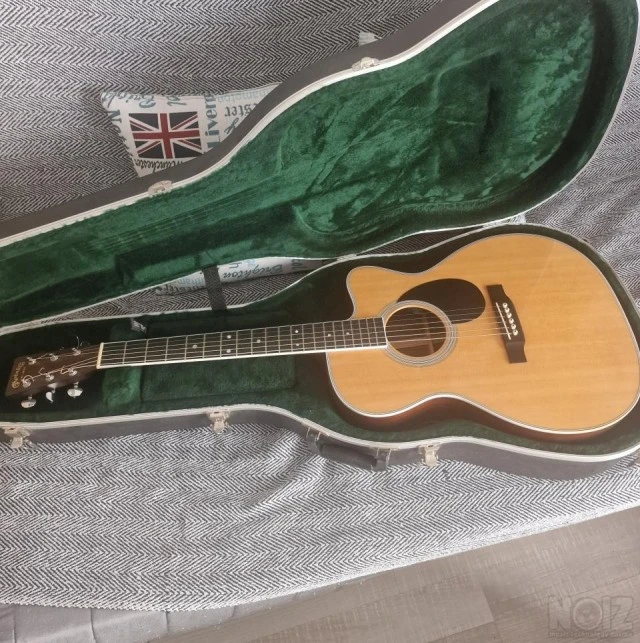 Martin OMC-35e