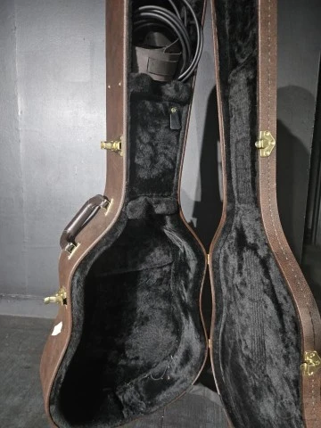 Βαλίτσα ακουστικής κιθάρας Gibson