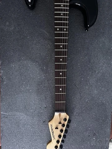 Madison Electric Guitar