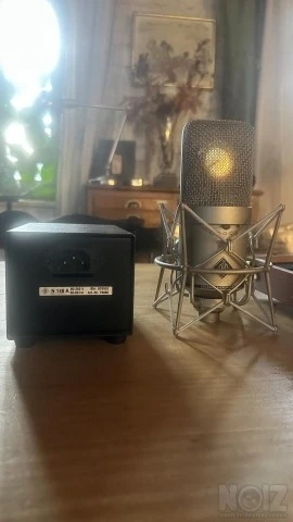 Neumann m149 - μικρόφωνο με λυχνία