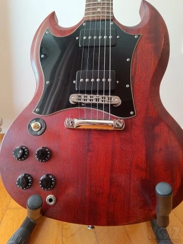 Gibson SG special Faded με Bare Knuckles