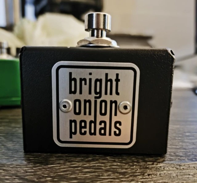 Bright Onion Stereo Bypass Looper