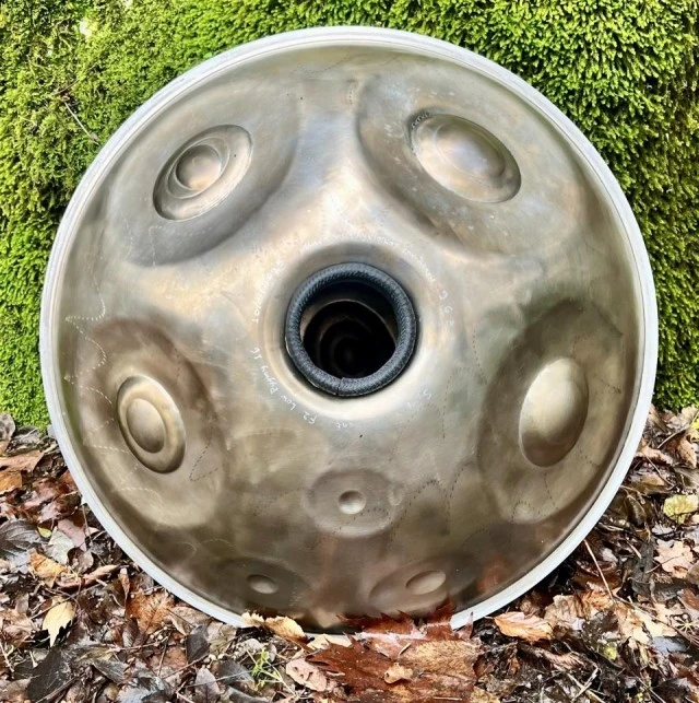 Handpan F2 Low Akebono Sympan Instrument
