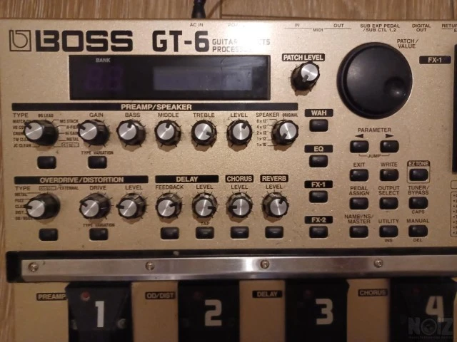 Boss GT-6