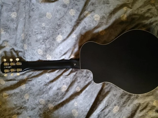 Yamaha APX T2
