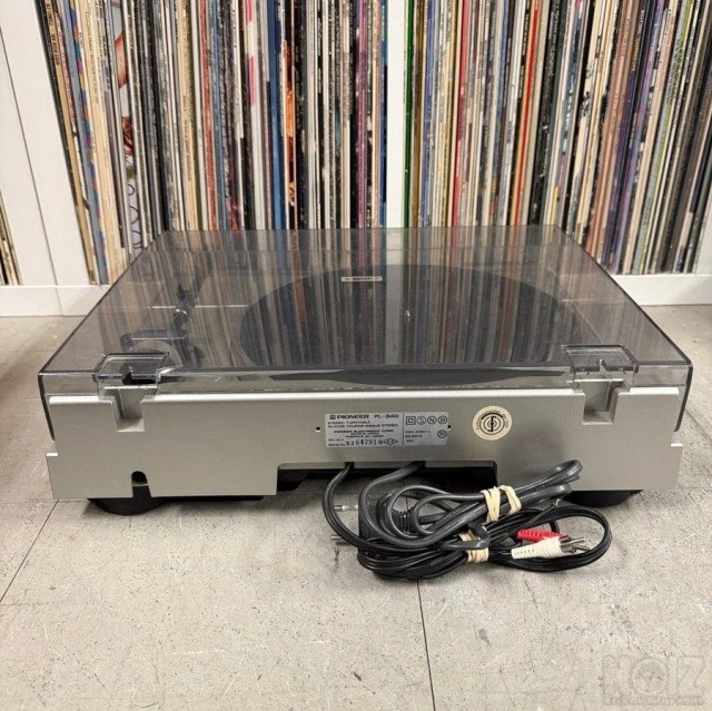 Πικάπ  Pioneer   PL - 340 + Stanton  500