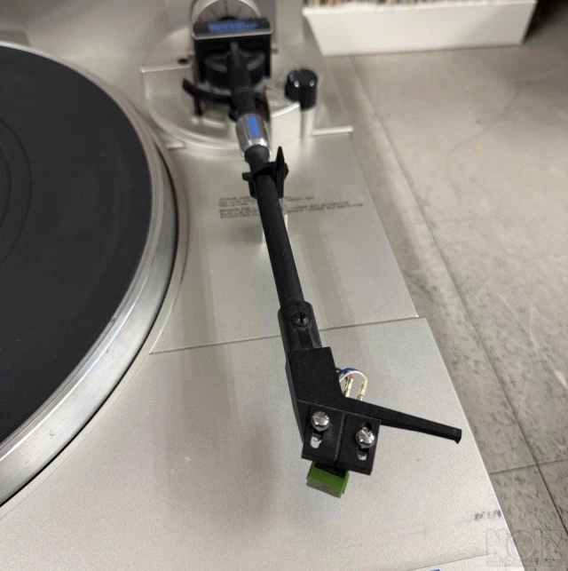 Πικάπ  Pioneer   PL - 340 + Stanton  500