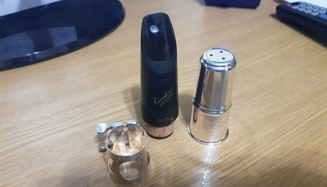 Vandoren Επιστόμια, Set Κάπακια+Σφιγκτήρες Vandoren+Selmer