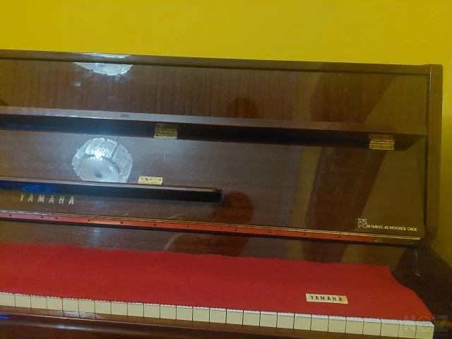 Yamaha M1J