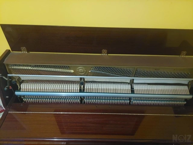 Yamaha M1J