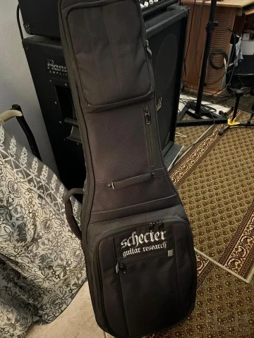 Schecter Hellraiser C-1 FR 2018 - Black