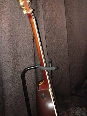 Ovation κιθάρα