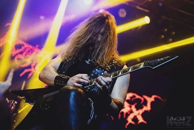 Μαθήματα Ηλεκτρικής Κιθάρας (Metal & Roc