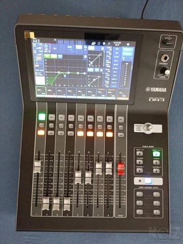 Yamaha DM3s & Βαλίτσα
