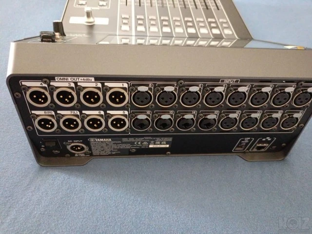 Yamaha DM3s & Βαλίτσα