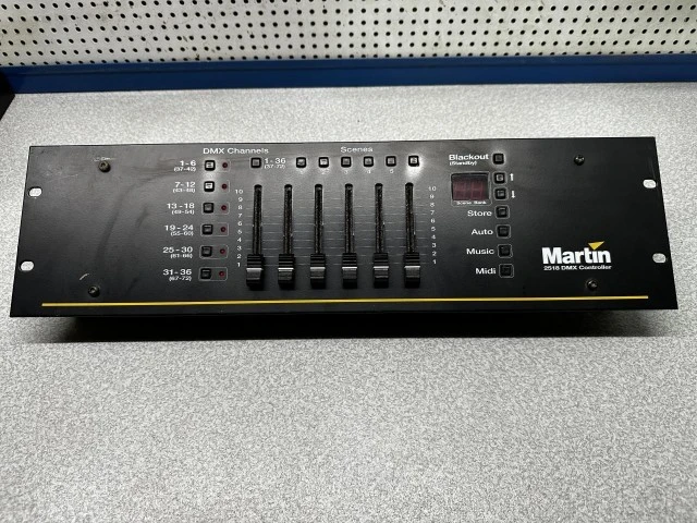 Martin 2518 DMX Controller