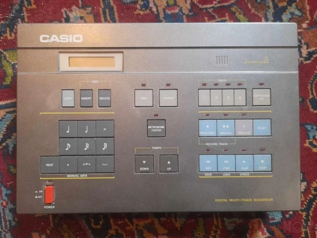 Casio SZ-1 Sequencer