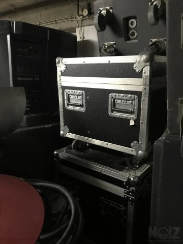 Cyberlights SV με τα Flight Cases