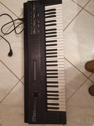 Synthesizer Roland D-50