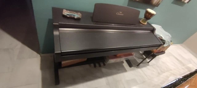 Πιάνο Yamaha Clavinova CLP 411