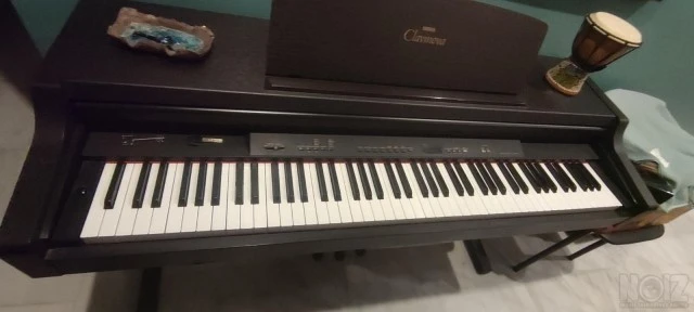 Πιάνο Yamaha Clavinova CLP 411