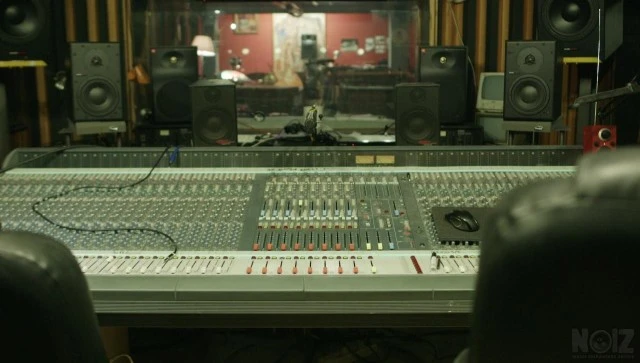 Soundcraft Europa + Case