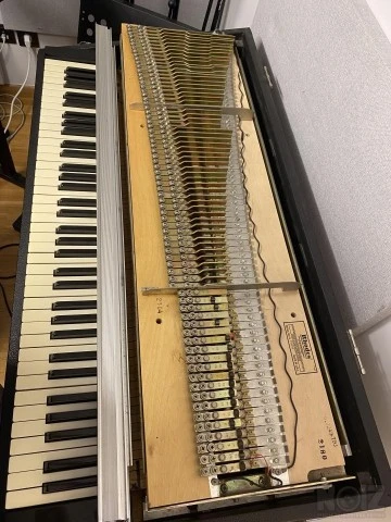 Rhodes Mark II Suitcase 73-Key Stage Pia
