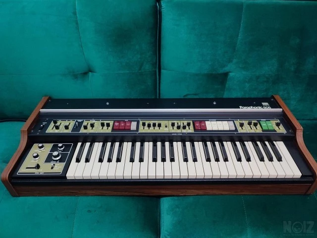 Roland RS-505 Paraphonic Synthesizer (Se