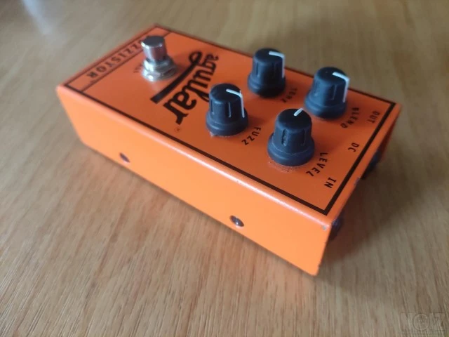 Aguilar Fuzzistor (bass fuzz pedal)