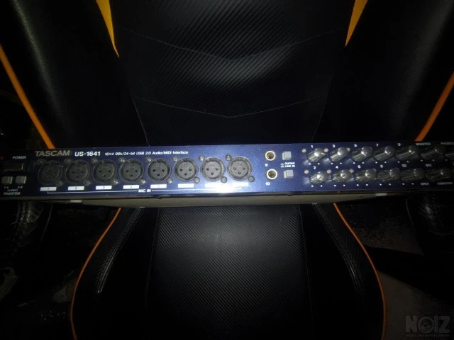 Κάρτα ήχου tascam και maudio