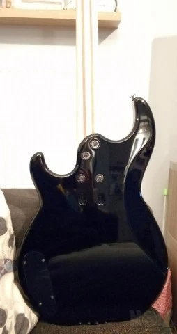 YAMAHA BB-434 Black