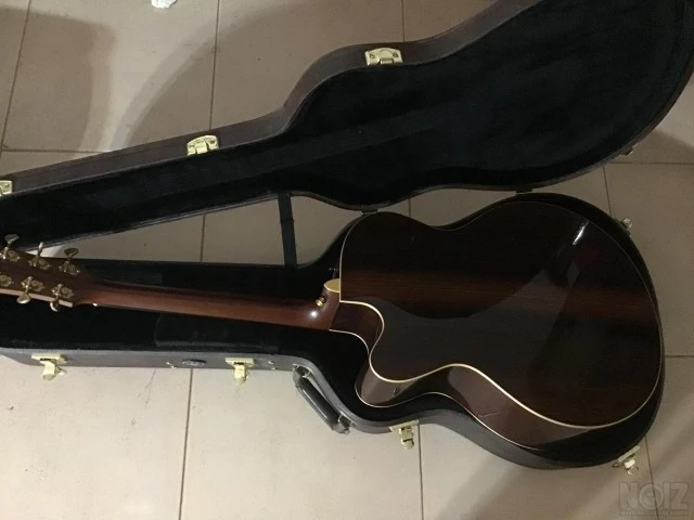 YAMAHA LJX26C electroacoustic