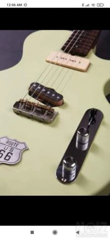 Customade Pavezas guitar