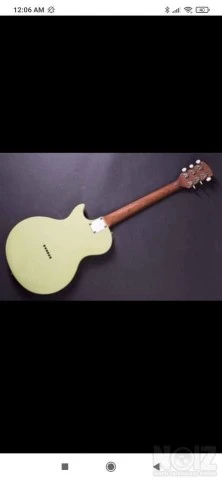 Customade Pavezas guitar